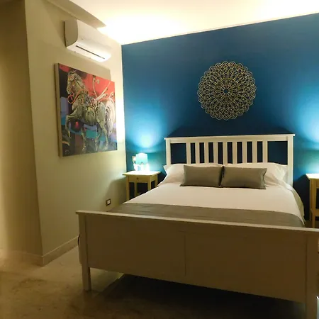 Corte Dei Medici - Palace 2*