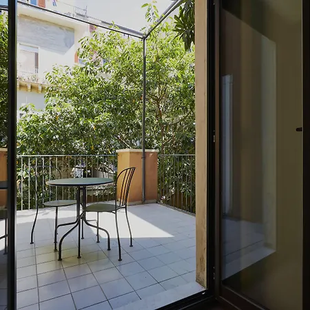 Corte Dei Medici - Palace 2* كاتانيا