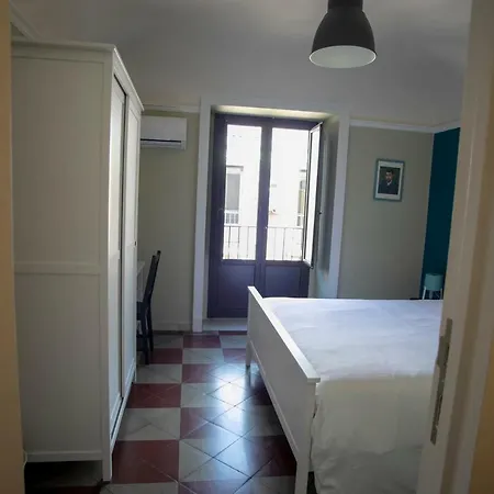 Corte Dei Medici - Palace بيت ضيافة كاتانيا