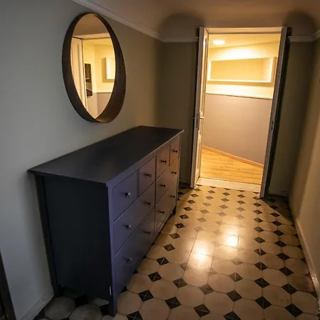 Corte Dei Medici - Palace بيت ضيافة كاتانيا