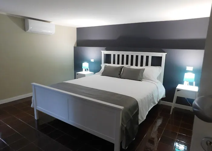 Corte Dei Medici - Palace 2*