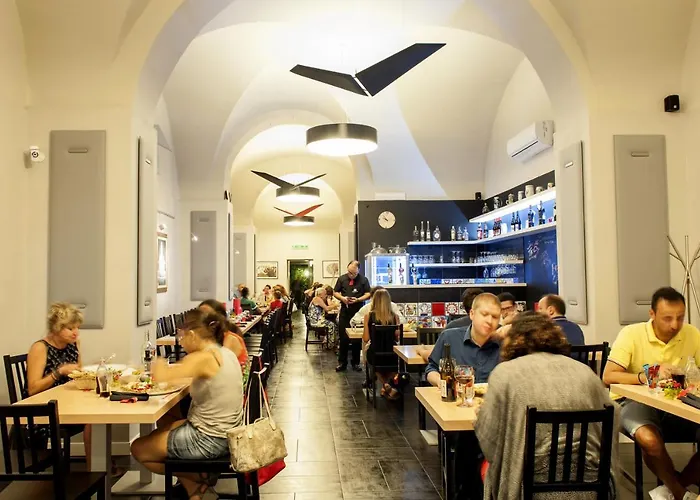 Corte Dei Medici - Palace 2*